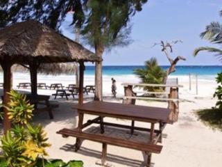 Redang Beach Resort エクステリア 写真