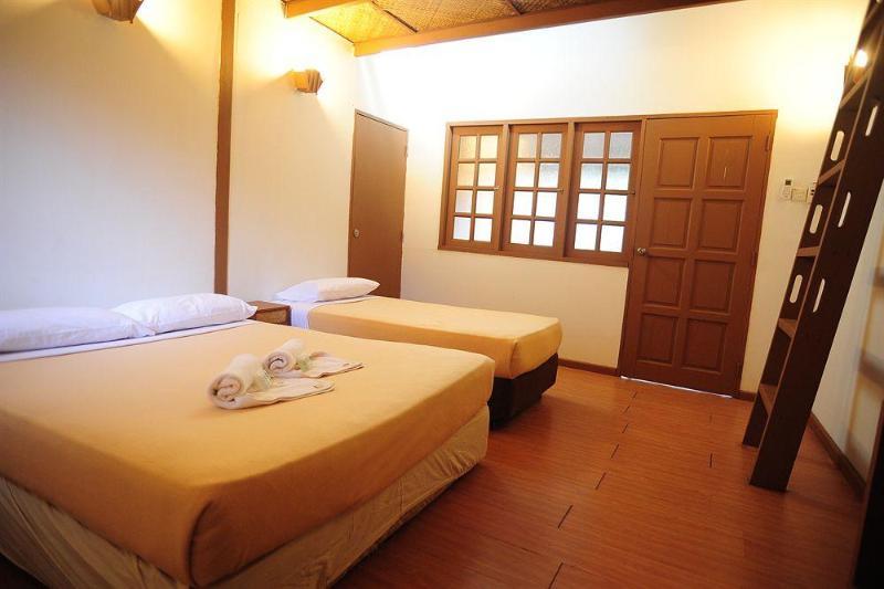 Redang Beach Resort エクステリア 写真